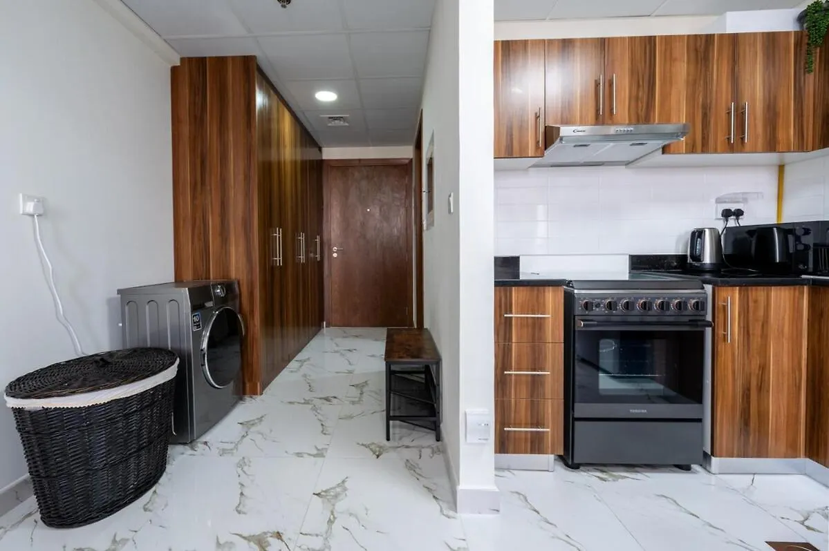 Brand New Studio With Canal View Ras al-Khaimah 0*,